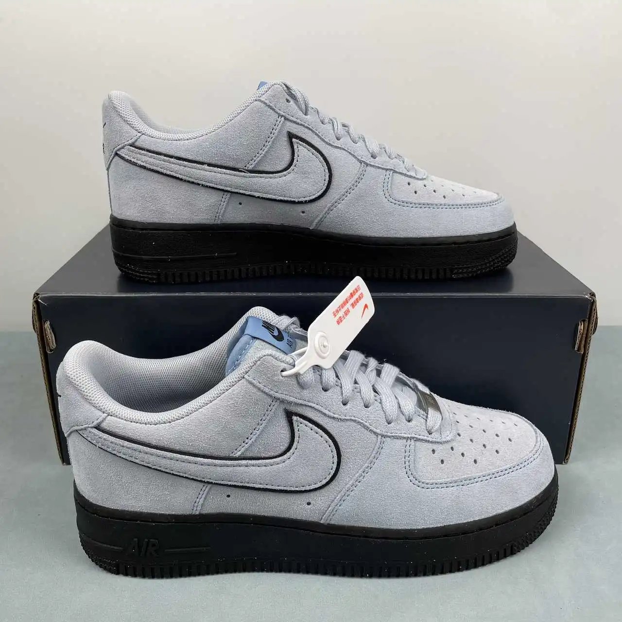 Nike Air Force 1 HQ1966-400