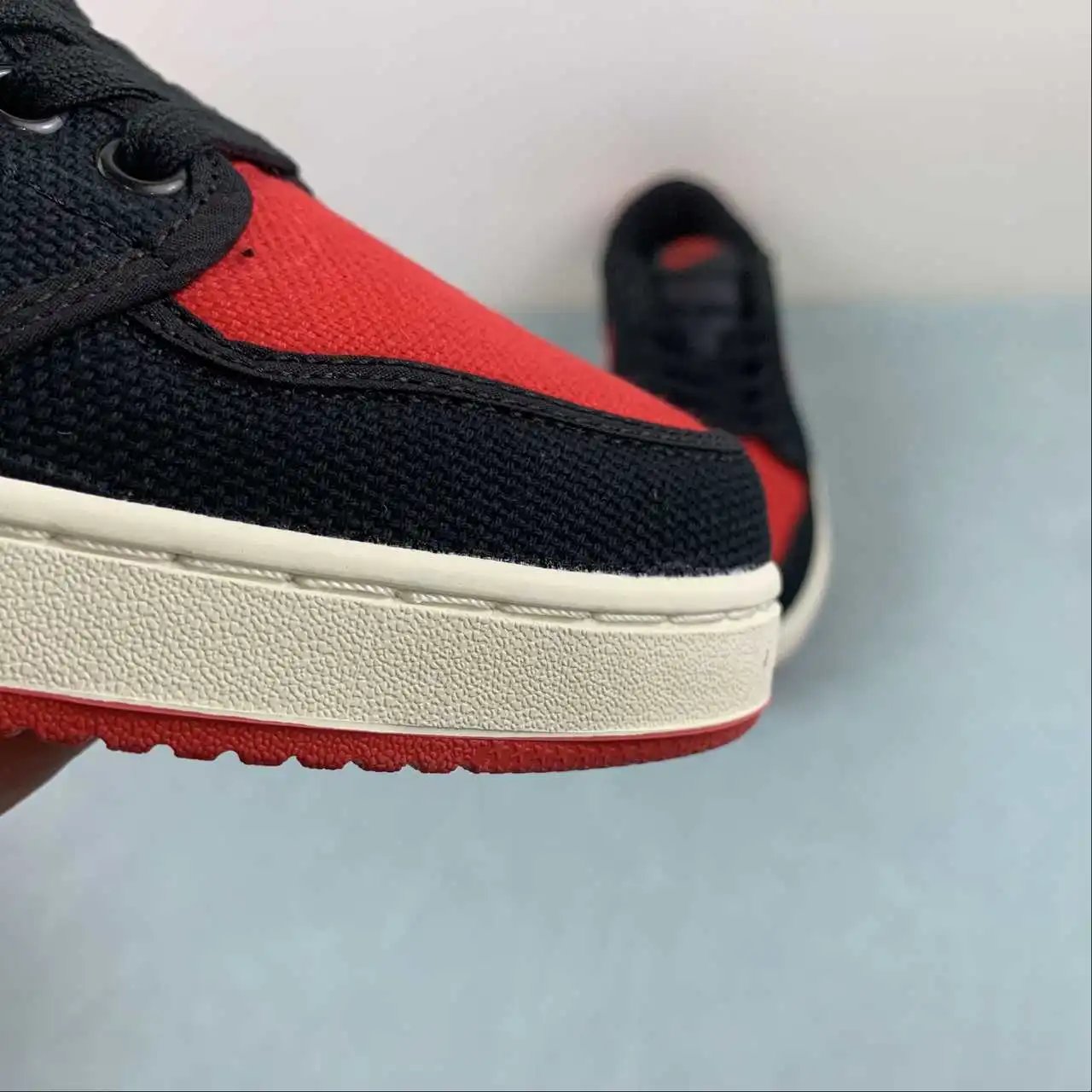 Air Jordan 1 Low DX4981-006 7
