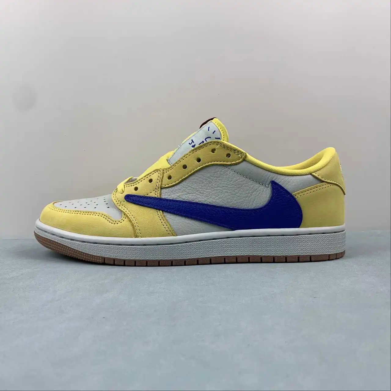 Air Jordan 1 Low DZ4137-700 5