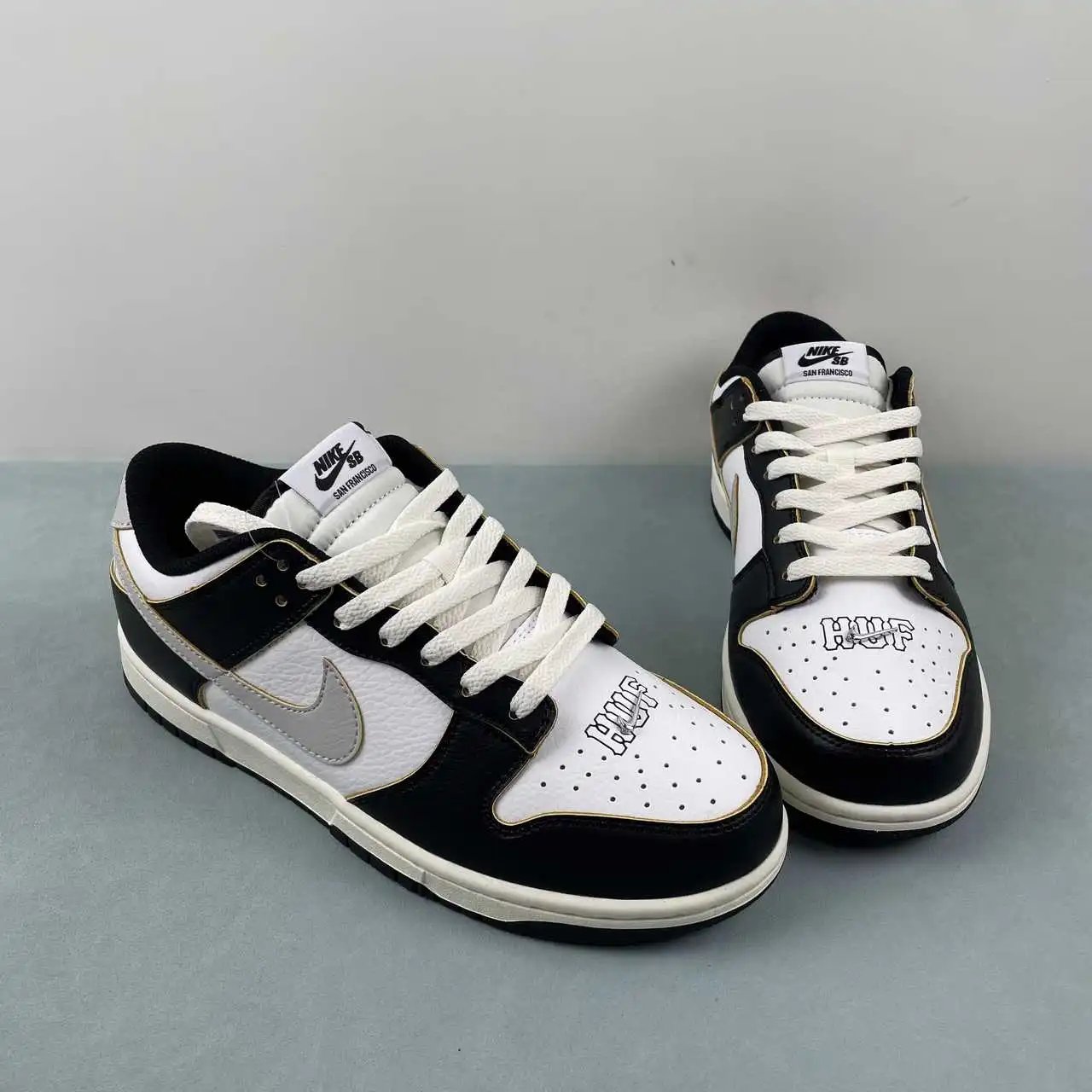 Nike Dunk Low FD8755-001 thumbnail 2