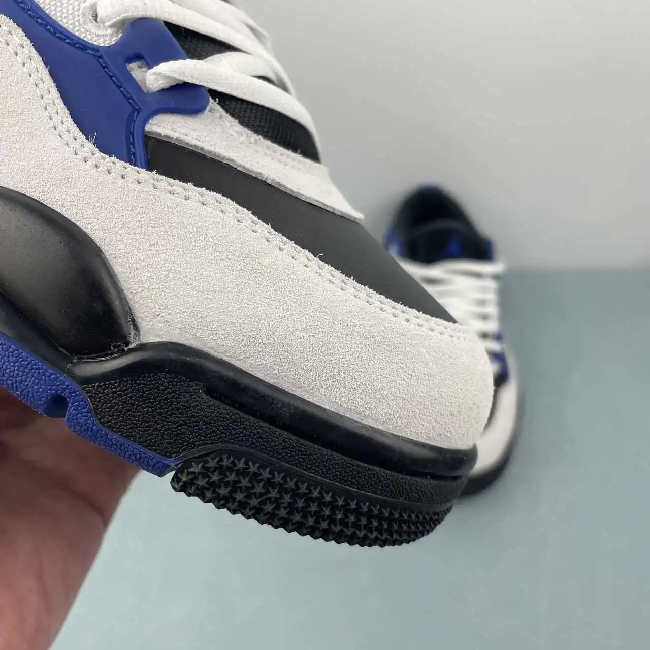 Air Jordan 4 FQ7939-140 8