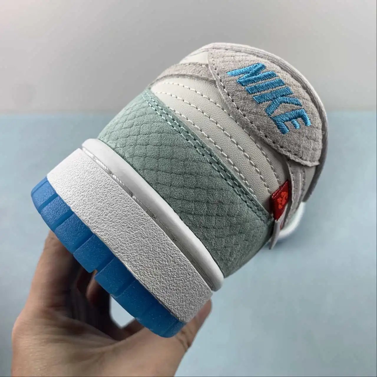 Nike Dunk Low FZ5065-111 10