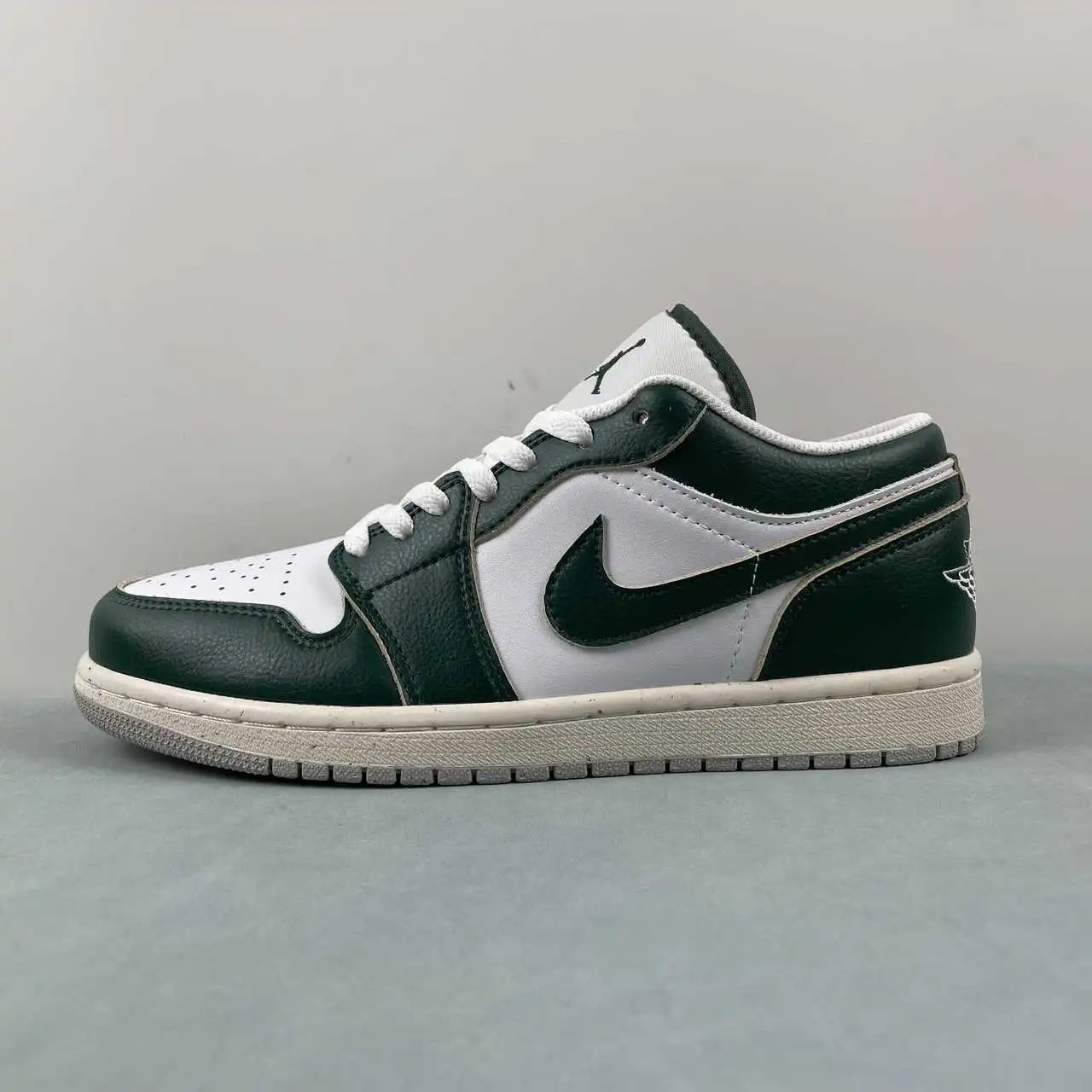 Air Jordan 1 Low FQ7687-300 5