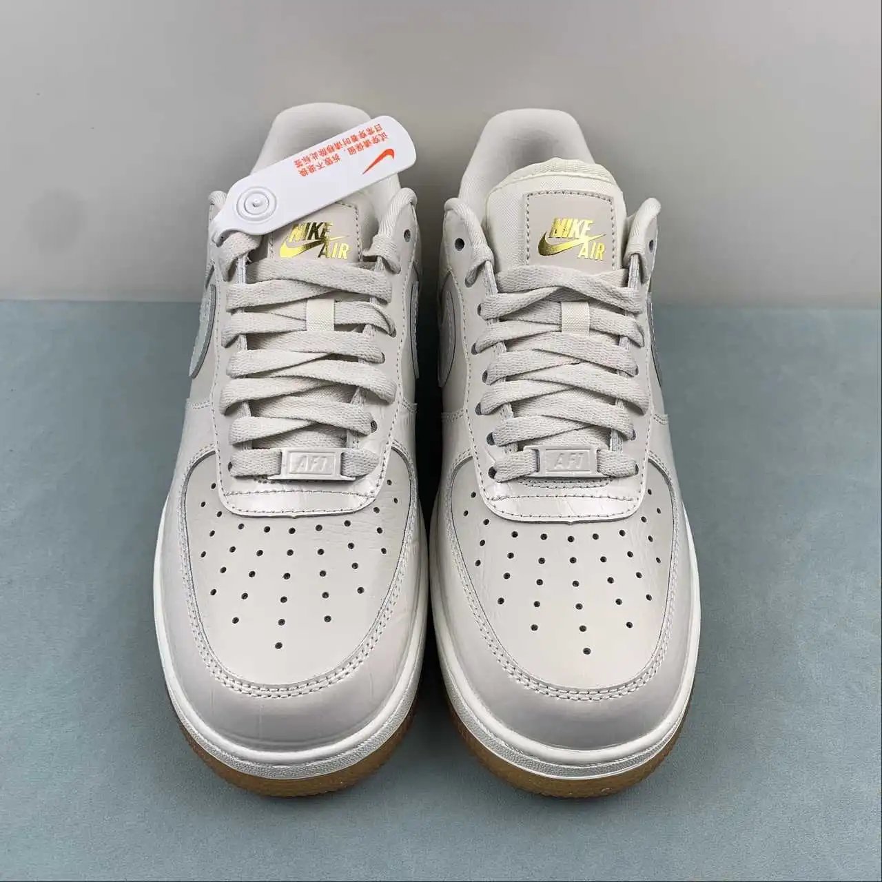 Nike Air Force 1 DZ2708-001 thumbnail 3