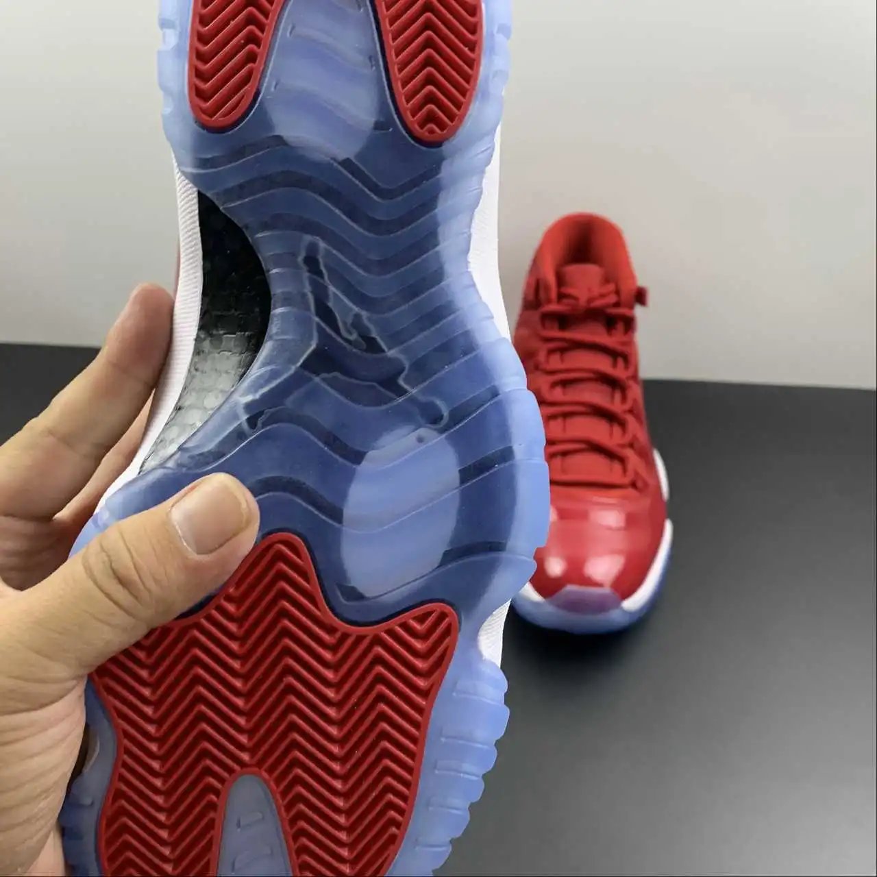 Air Jordan 11 378037-623 10