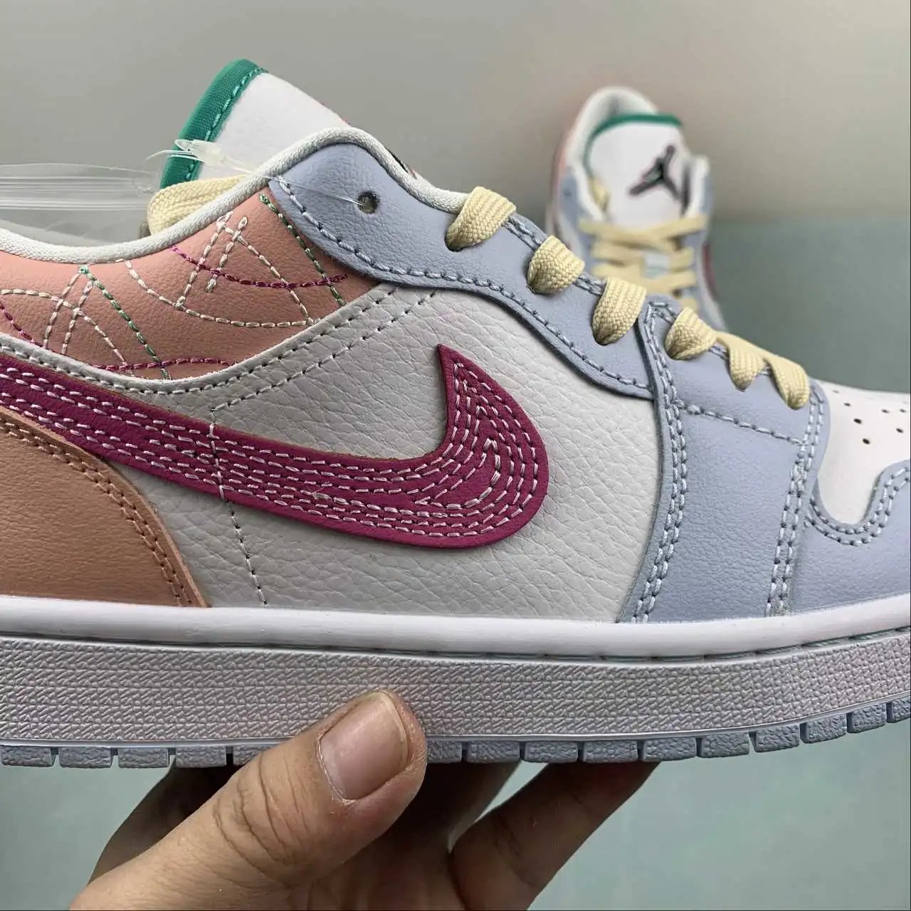 Air Jordan 1 Low FV3623-151 9