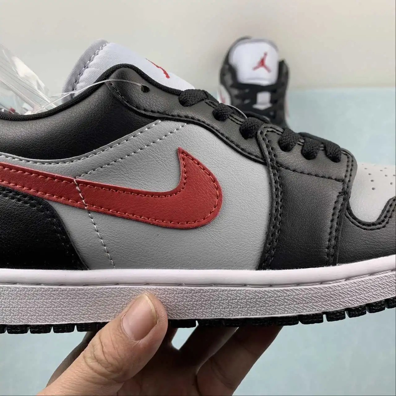 Air Jordan 1 Low DC0774-062 9