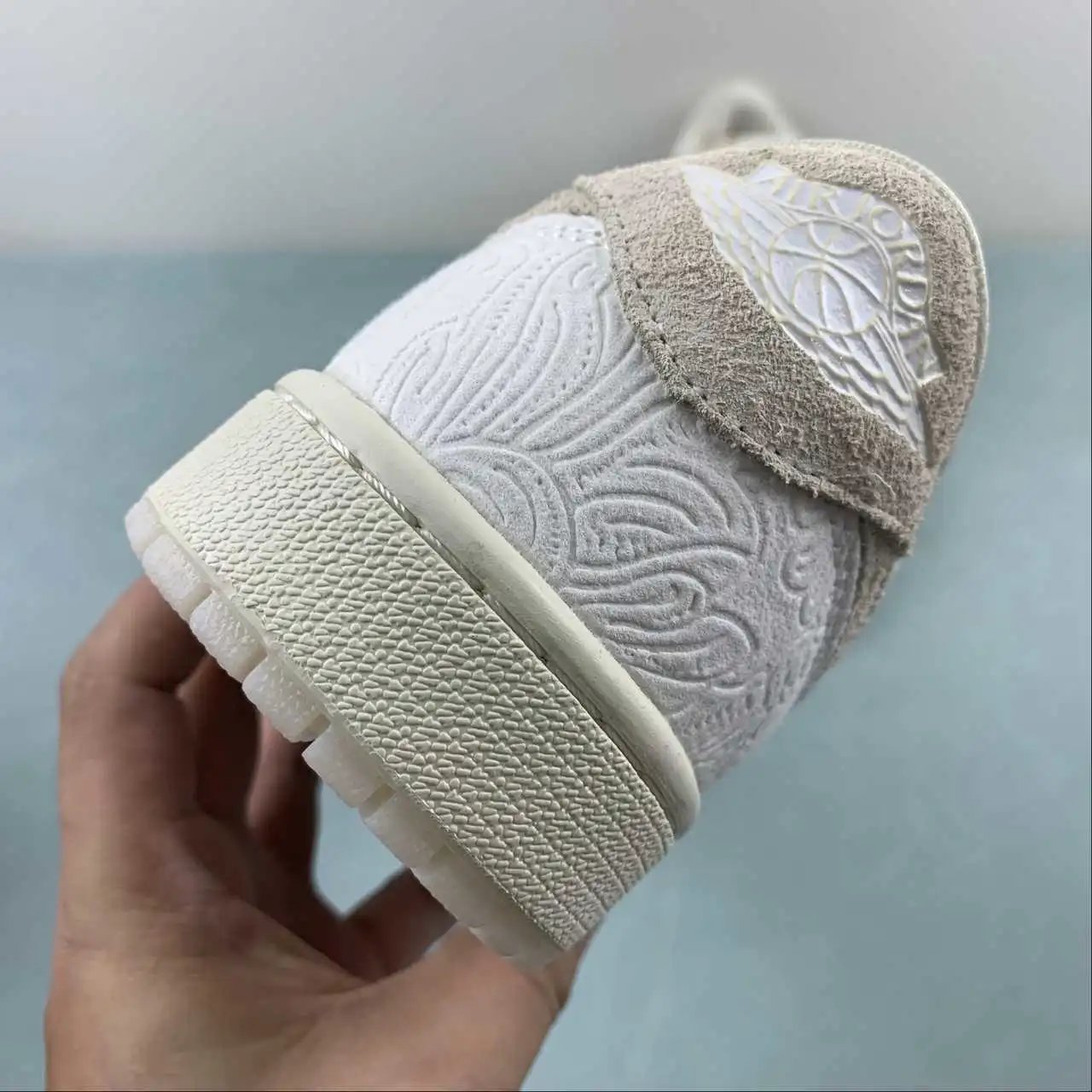 Air Jordan 1 Low FZ0455-200 10