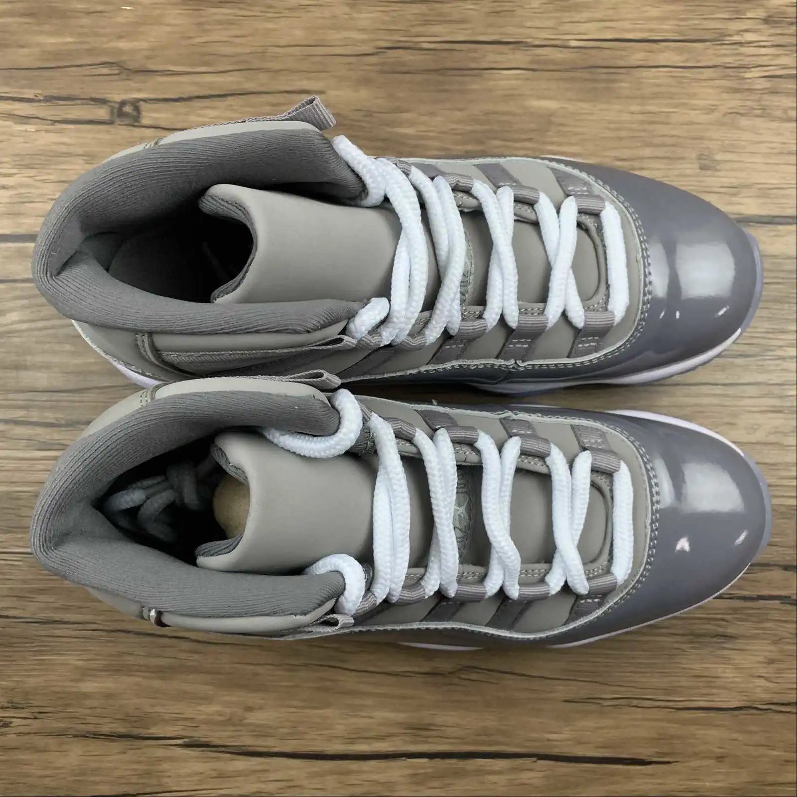 Air Jordan 11 CT8012-005 thumbnail 4