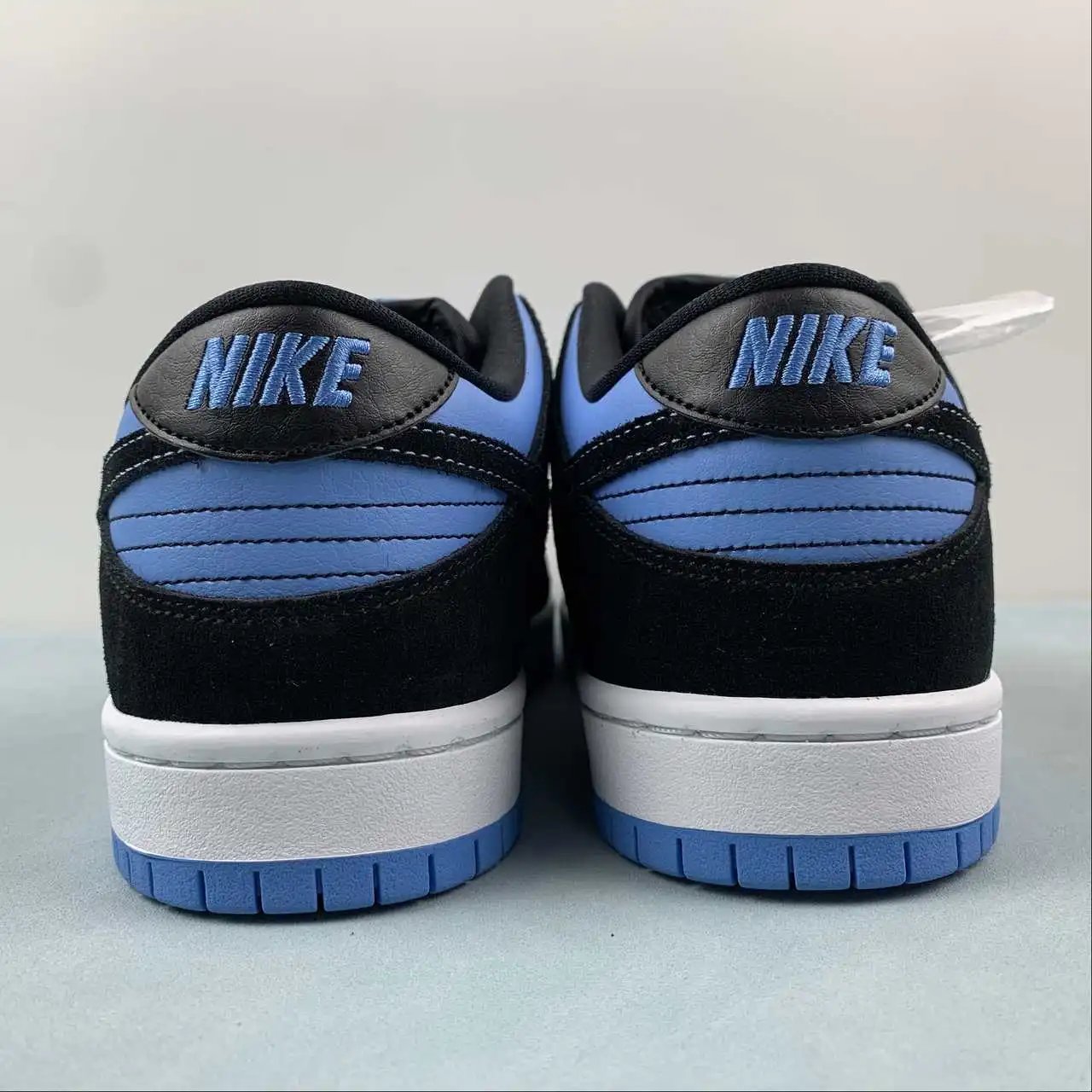 Nike Dunk Low 304292-048 11