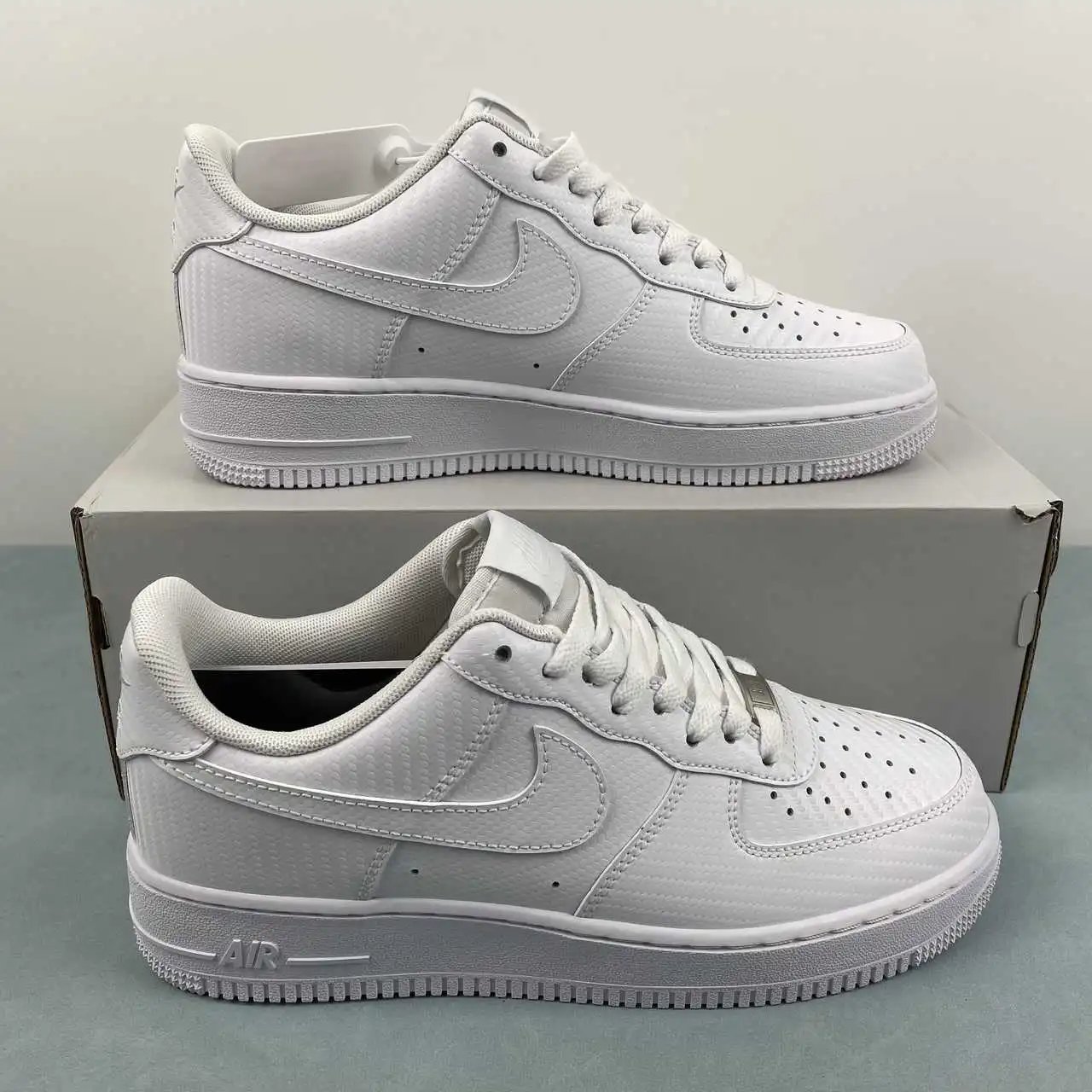 Nike Air Force 1 HF2886-100