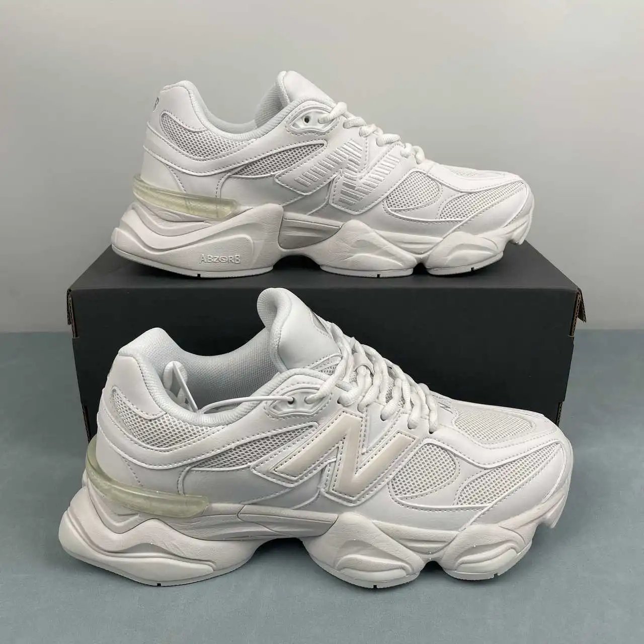 New Balance 9060 U9060NRJ