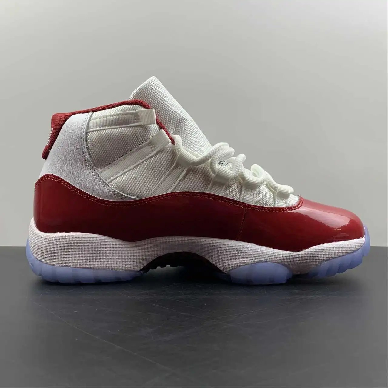 Air Jordan 11 CT8012-116 5