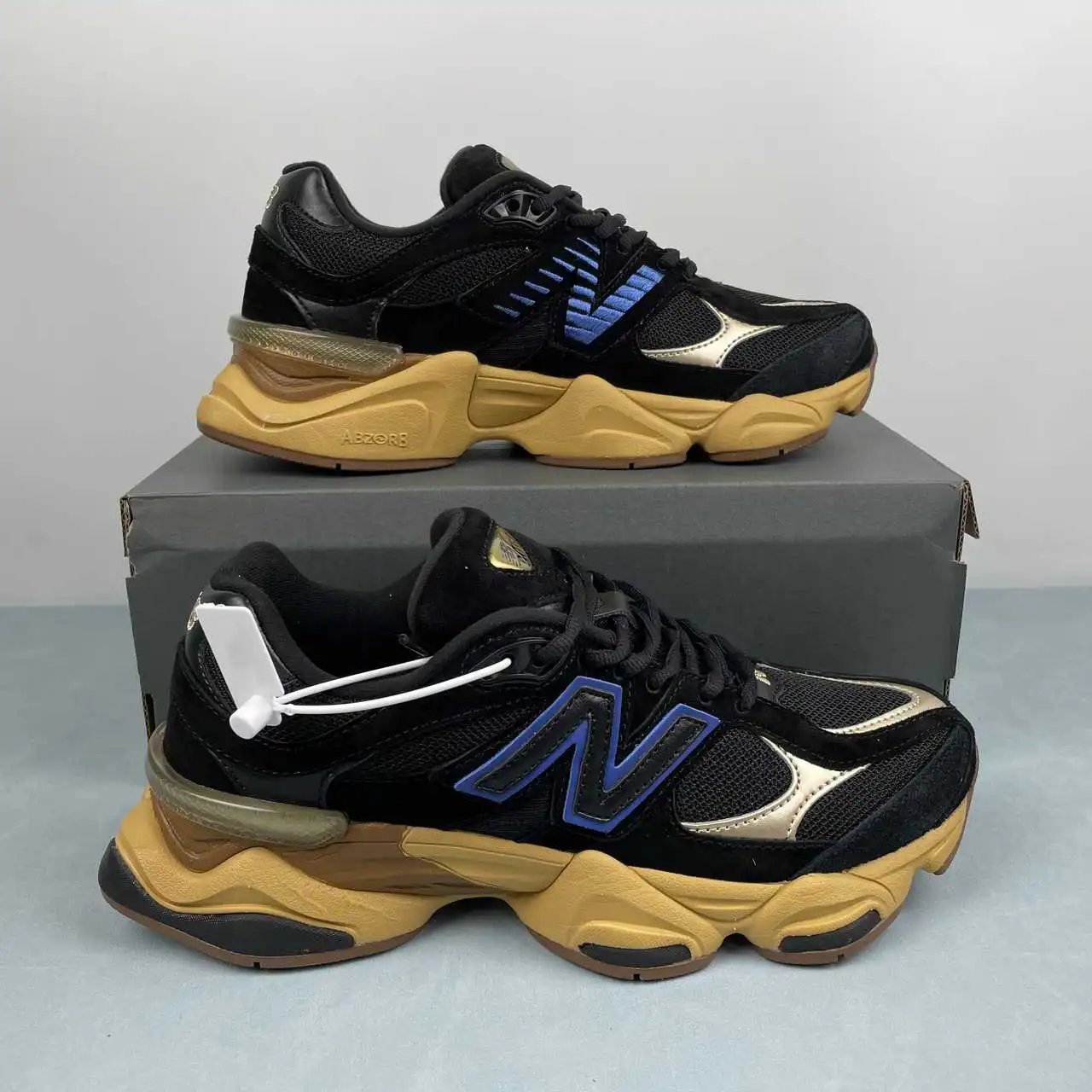 New Balance 9060 U9060RE