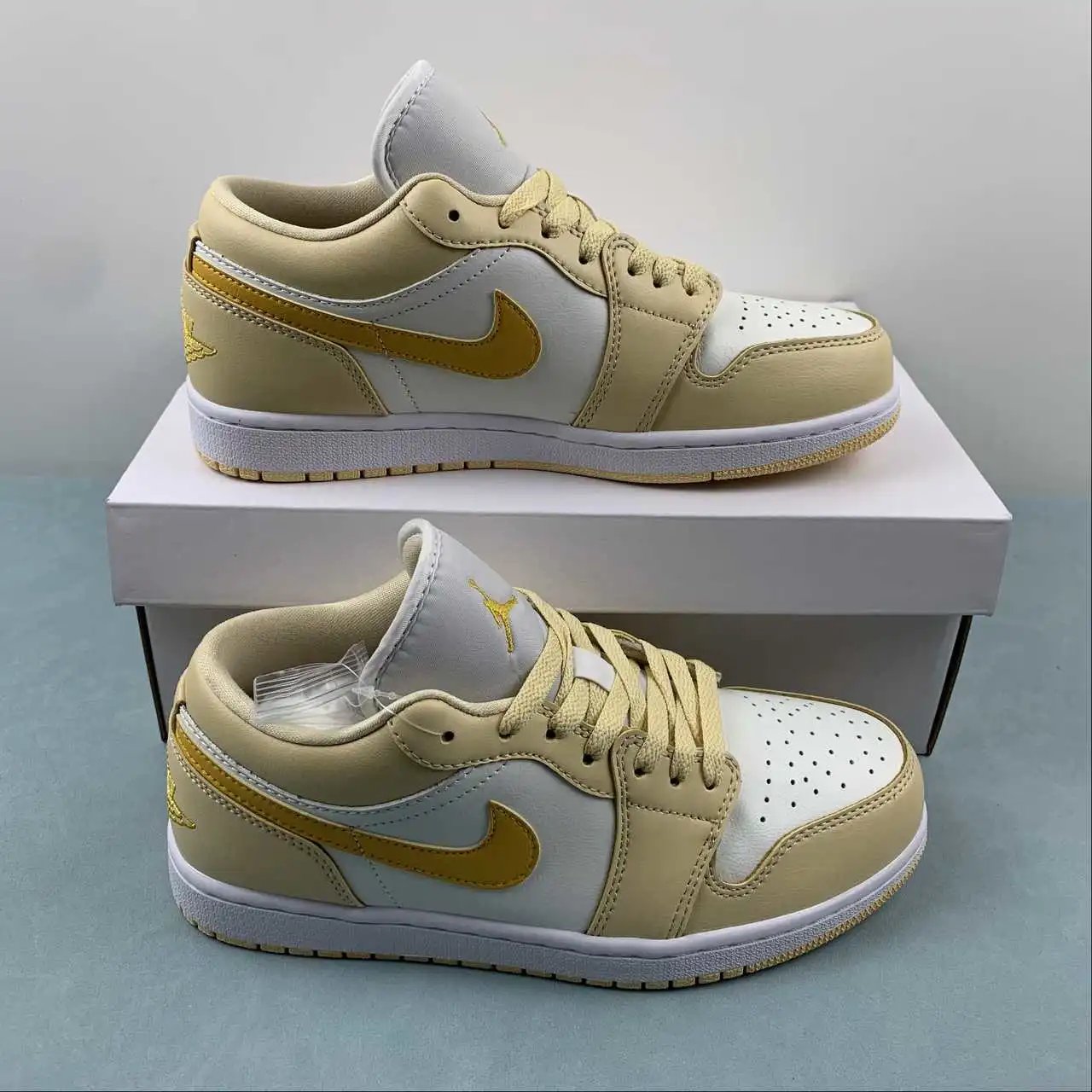 Air Jordan 1 Low DC0774-170