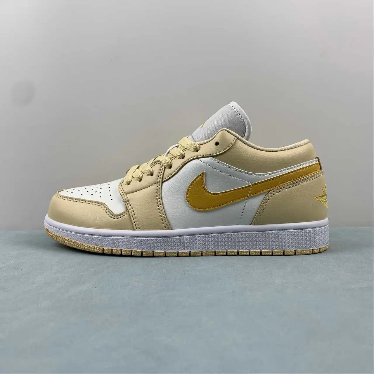 Air Jordan 1 Low DC0774-170 5