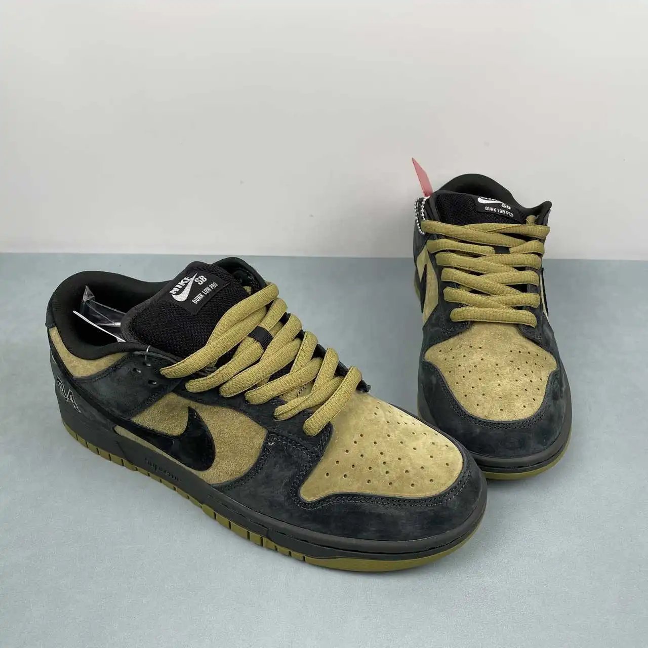 Nike Dunk Low Black Yellow Color-Blocked – HQ8487-300 thumbnail 2