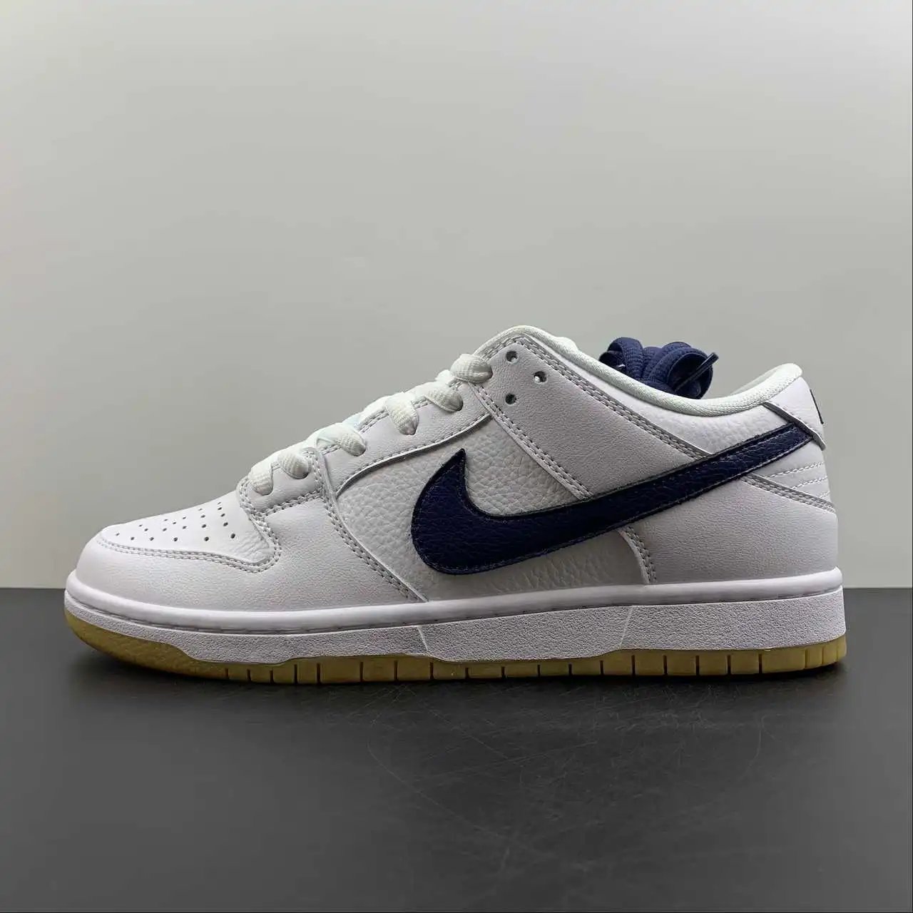 Nike Dunk Low CZ2249-100 thumbnail 4