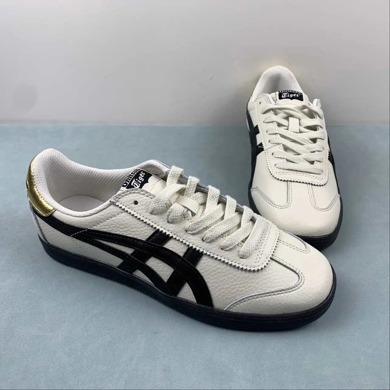 Asics Onitsuka Tiger Tokuten 1183B938-100 thumbnail 2