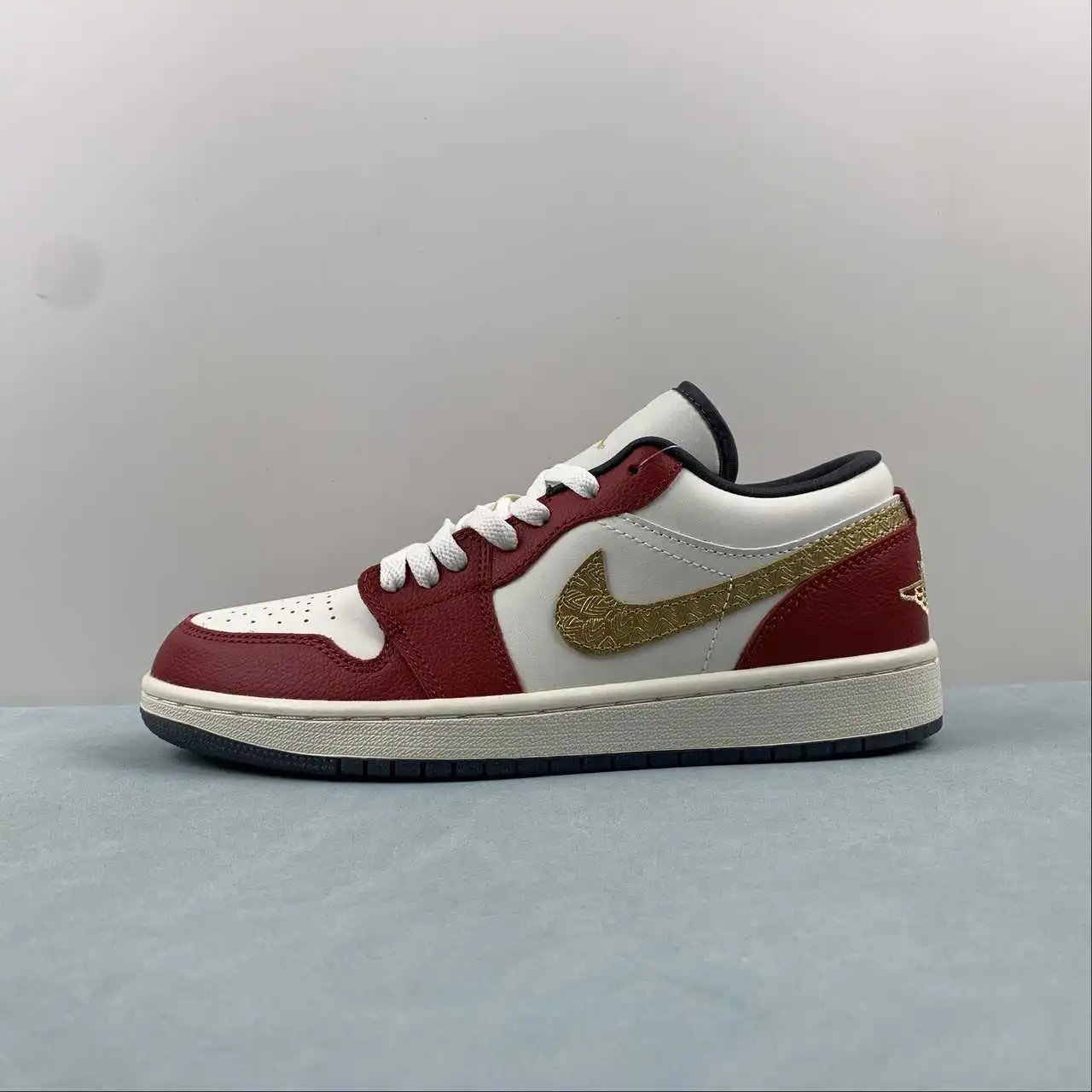 Air Jordan 1 Low FJ5735-100 5