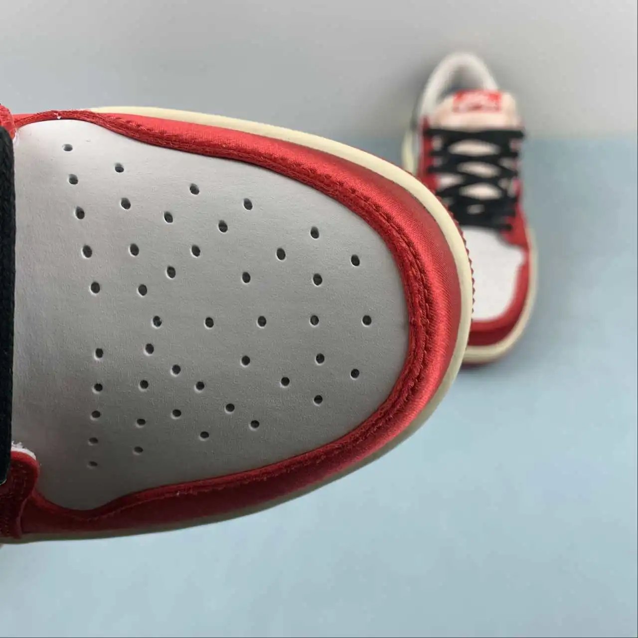 Air Jordan 1 Low FN0432-100 8