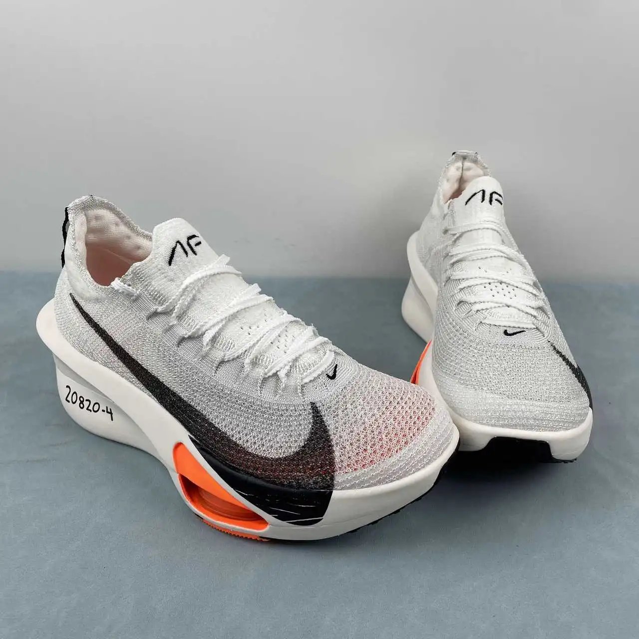 Nike Zoom Alphafly Next FD8356-100 thumbnail 2