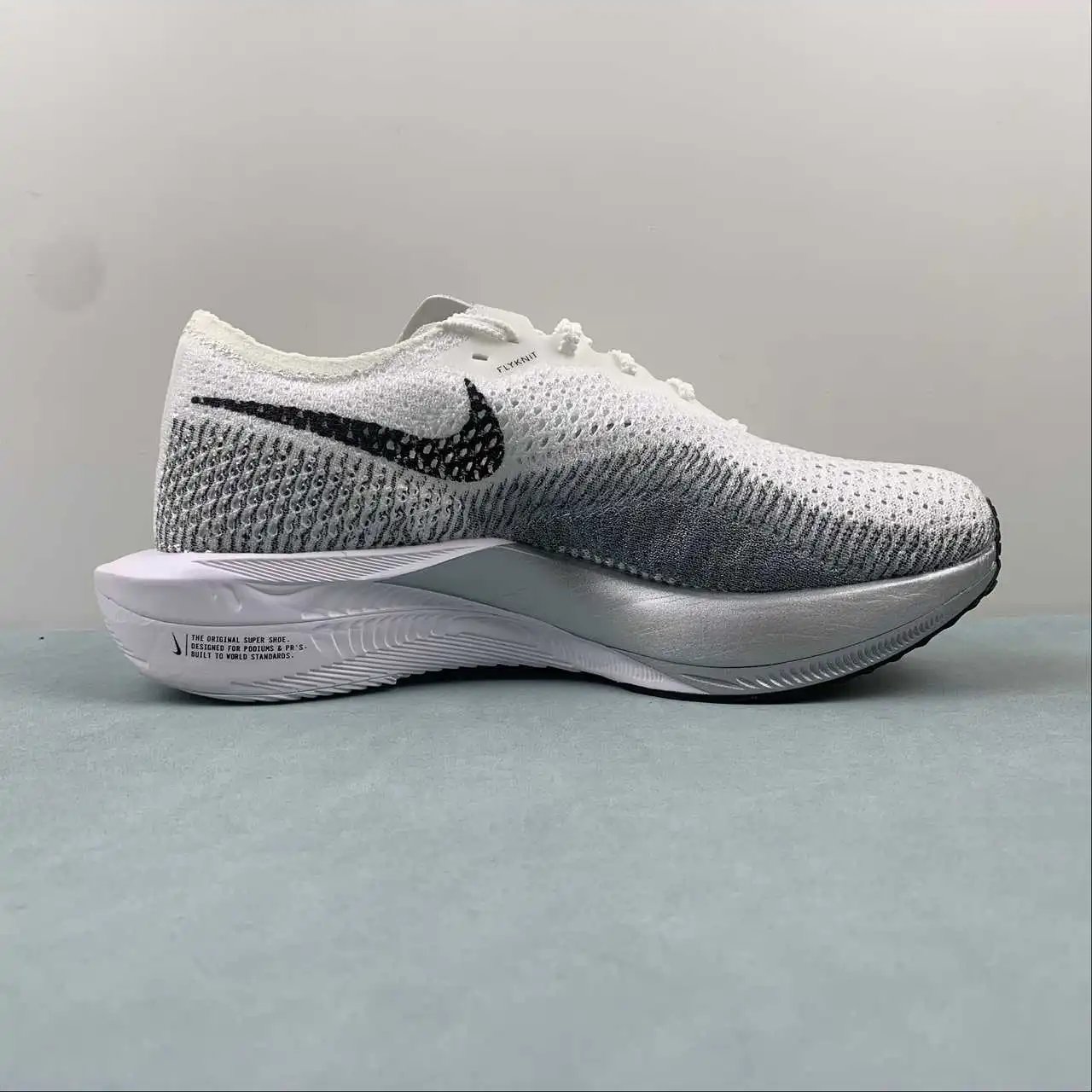 Nike Zoomx Alphafly Next DV4129-100 thumbnail 4