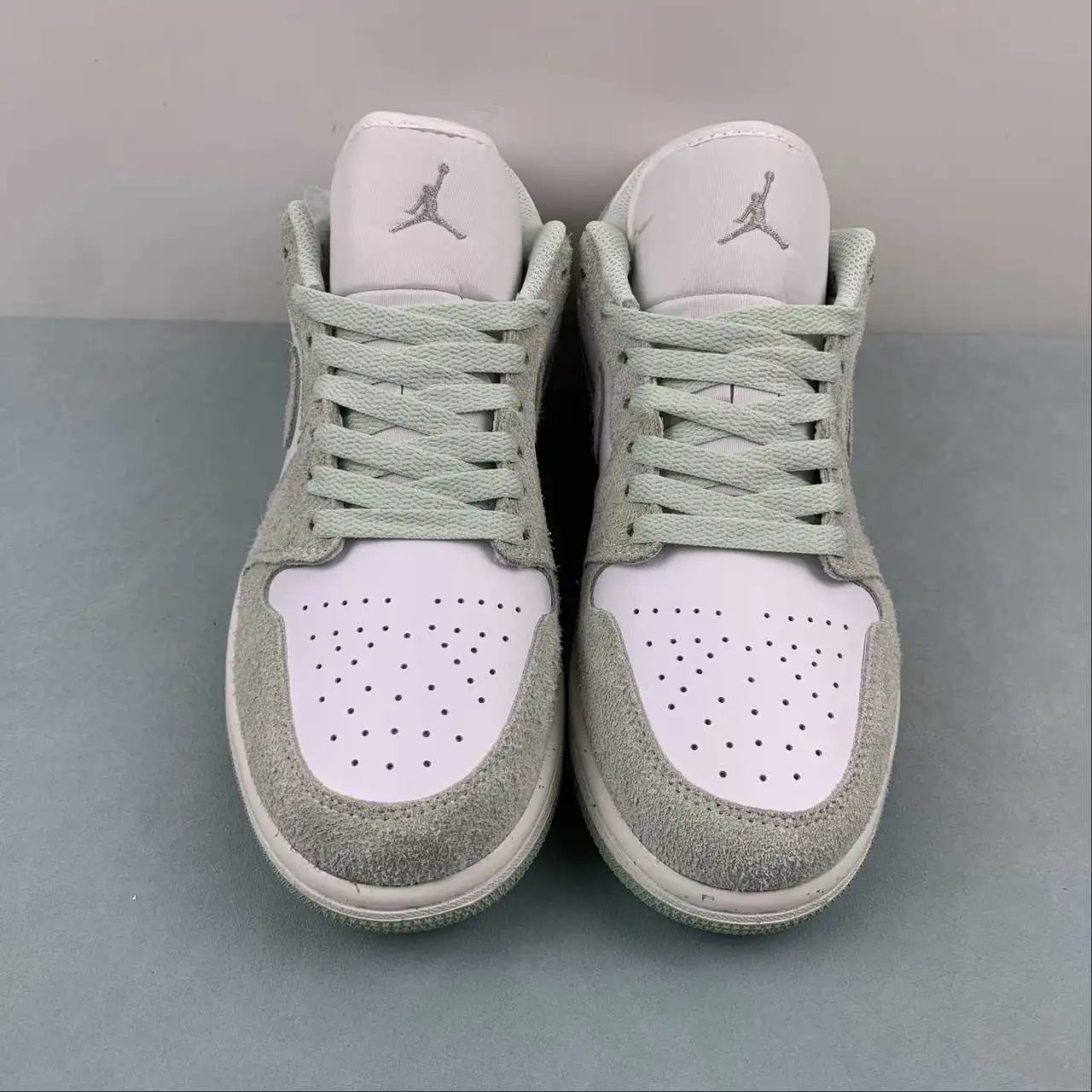 Air Jordan 1 Low FN5214-131 thumbnail 3