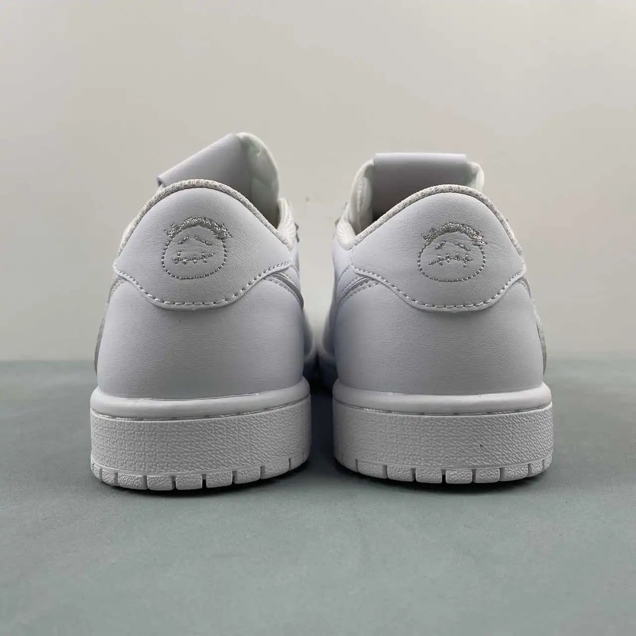 Trav#s Scot# × Air Jordan 1 Low DM7866-292 thumbnail 4