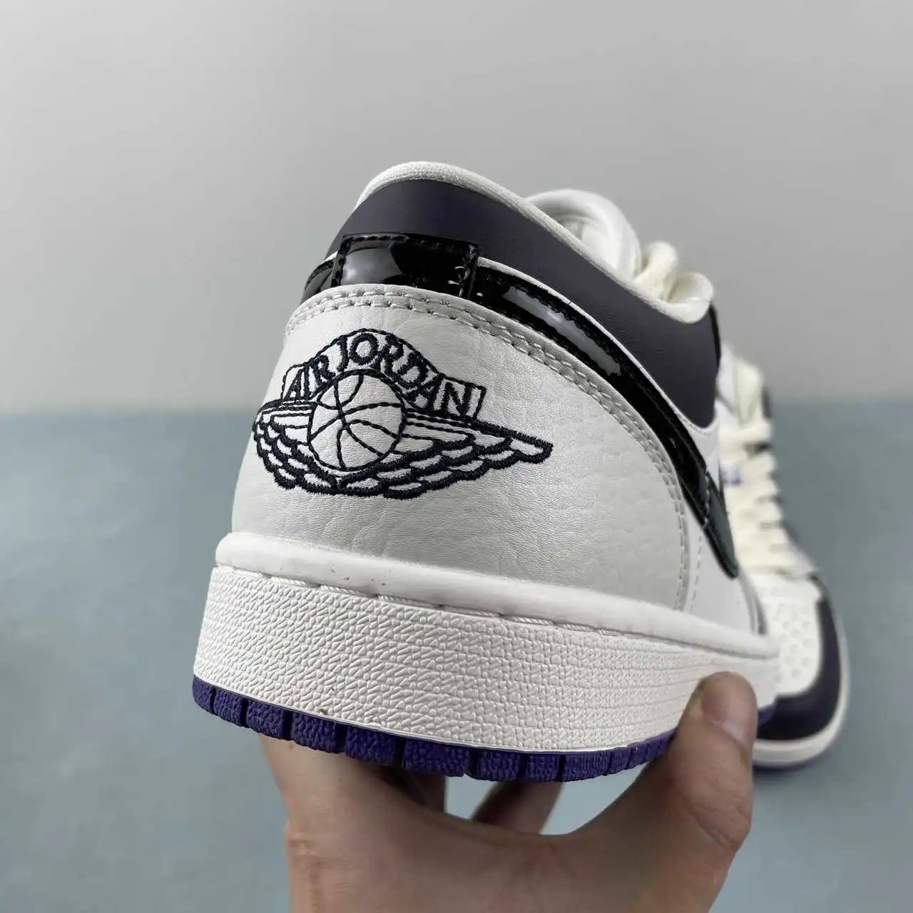 Air Jordan 1 Low HF5759-101 8