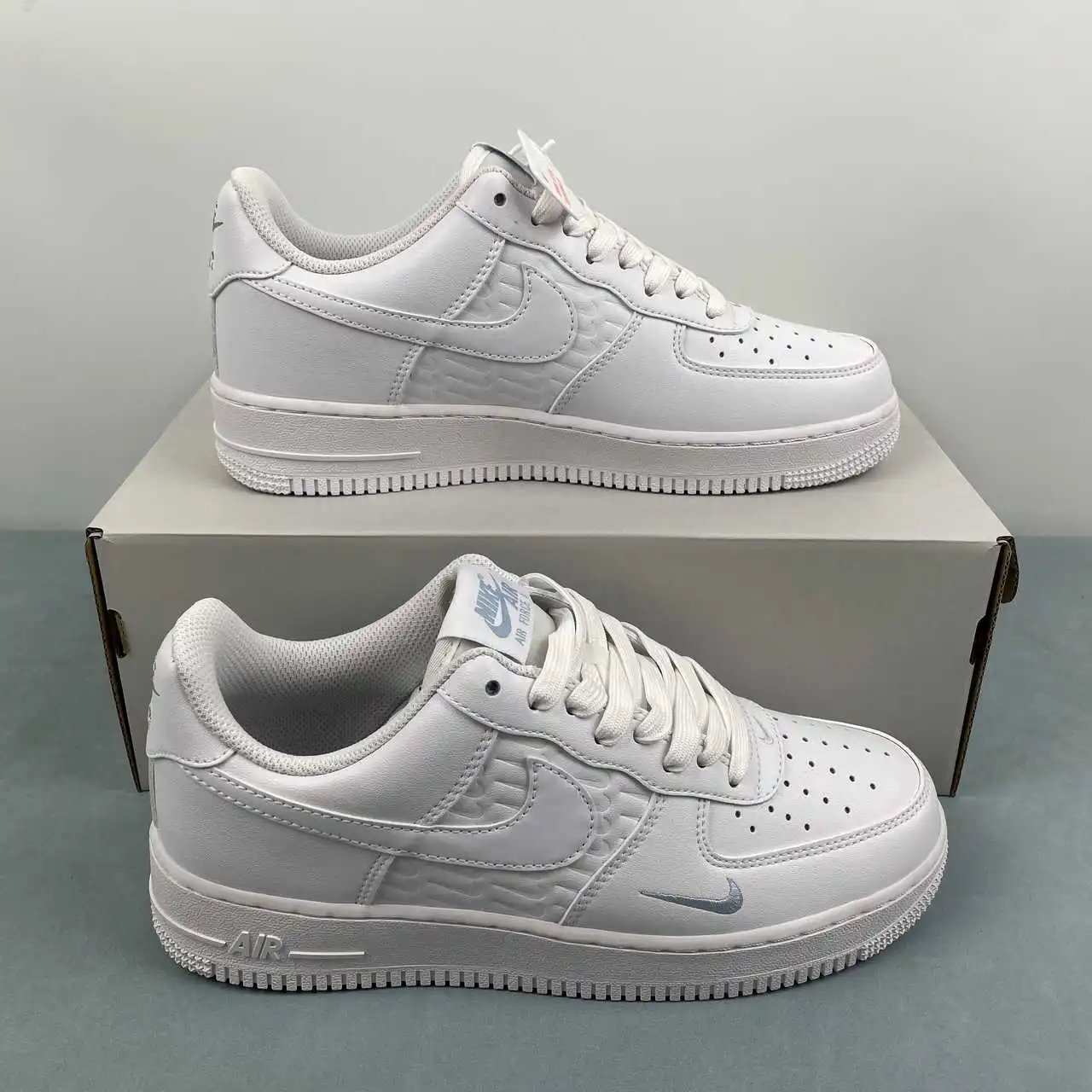 Nike Air Force 1 IH4475-100