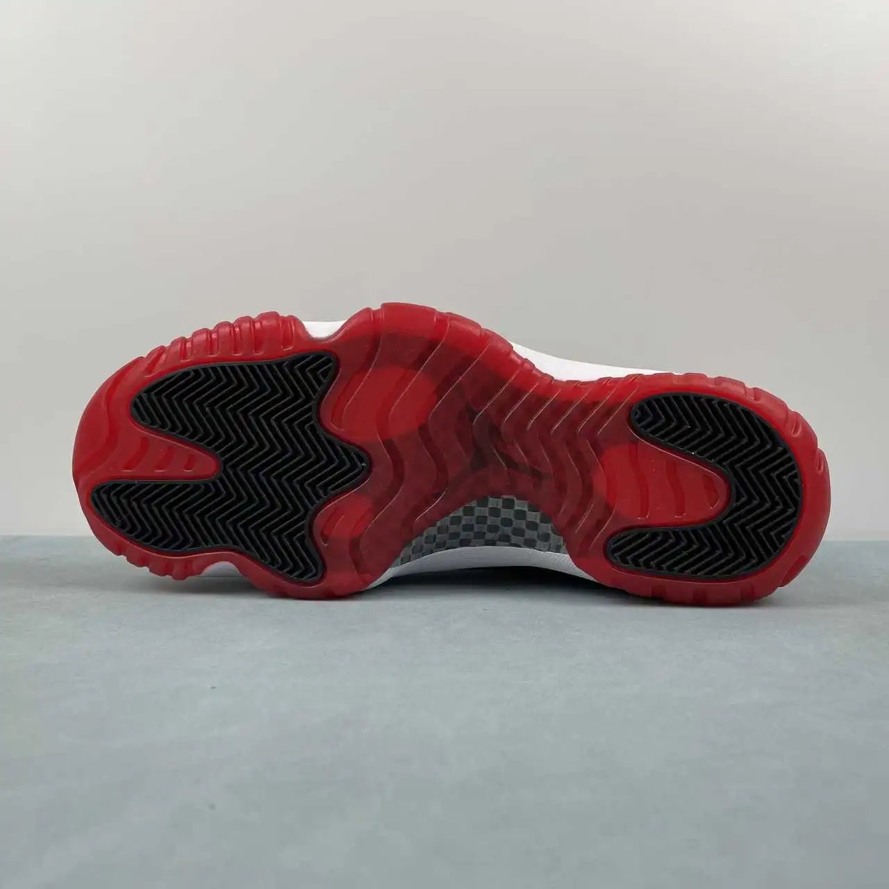 Air Jordan 11 DB5457-061 12