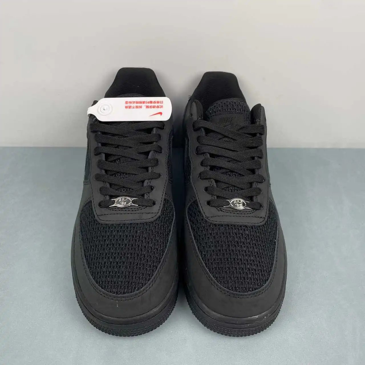 Nike Air Force 1 II9807-001 thumbnail 3