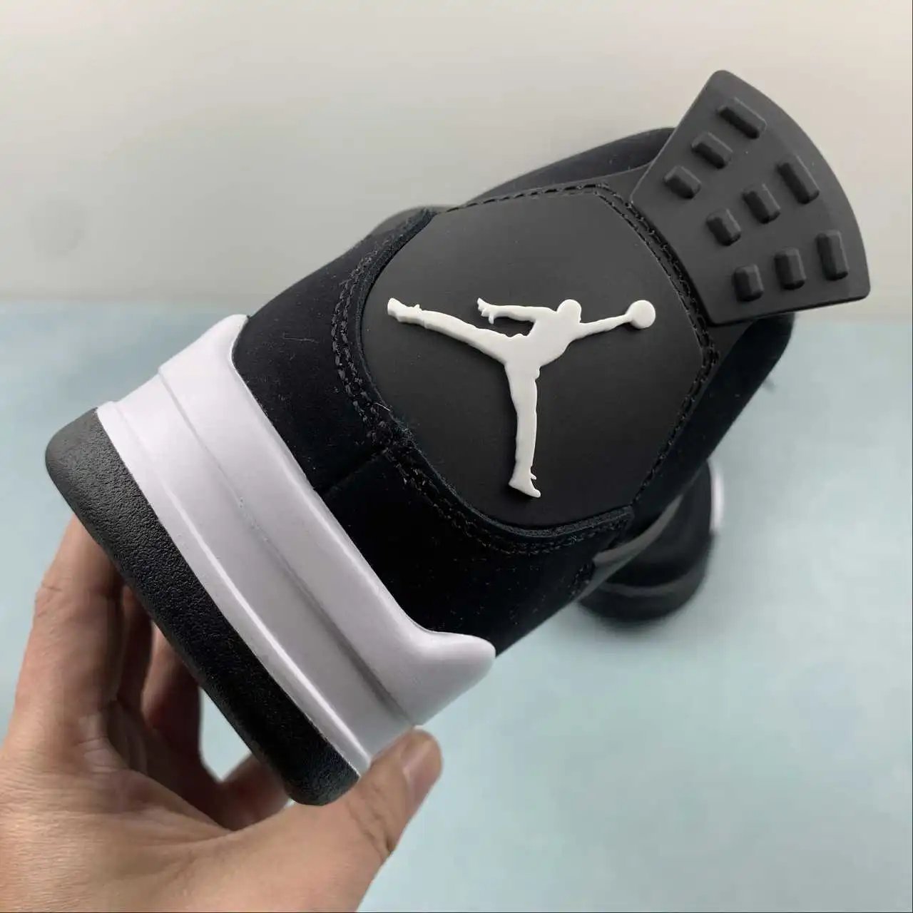 Air Jordan 4 FQ8138-001 10