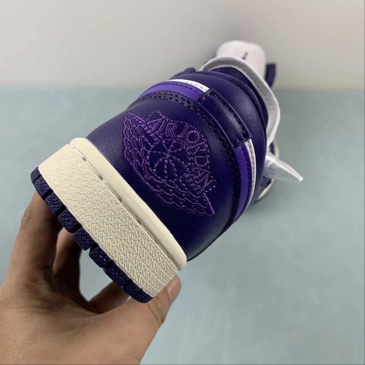 Air Jordan 1 Low DC0774-502 10