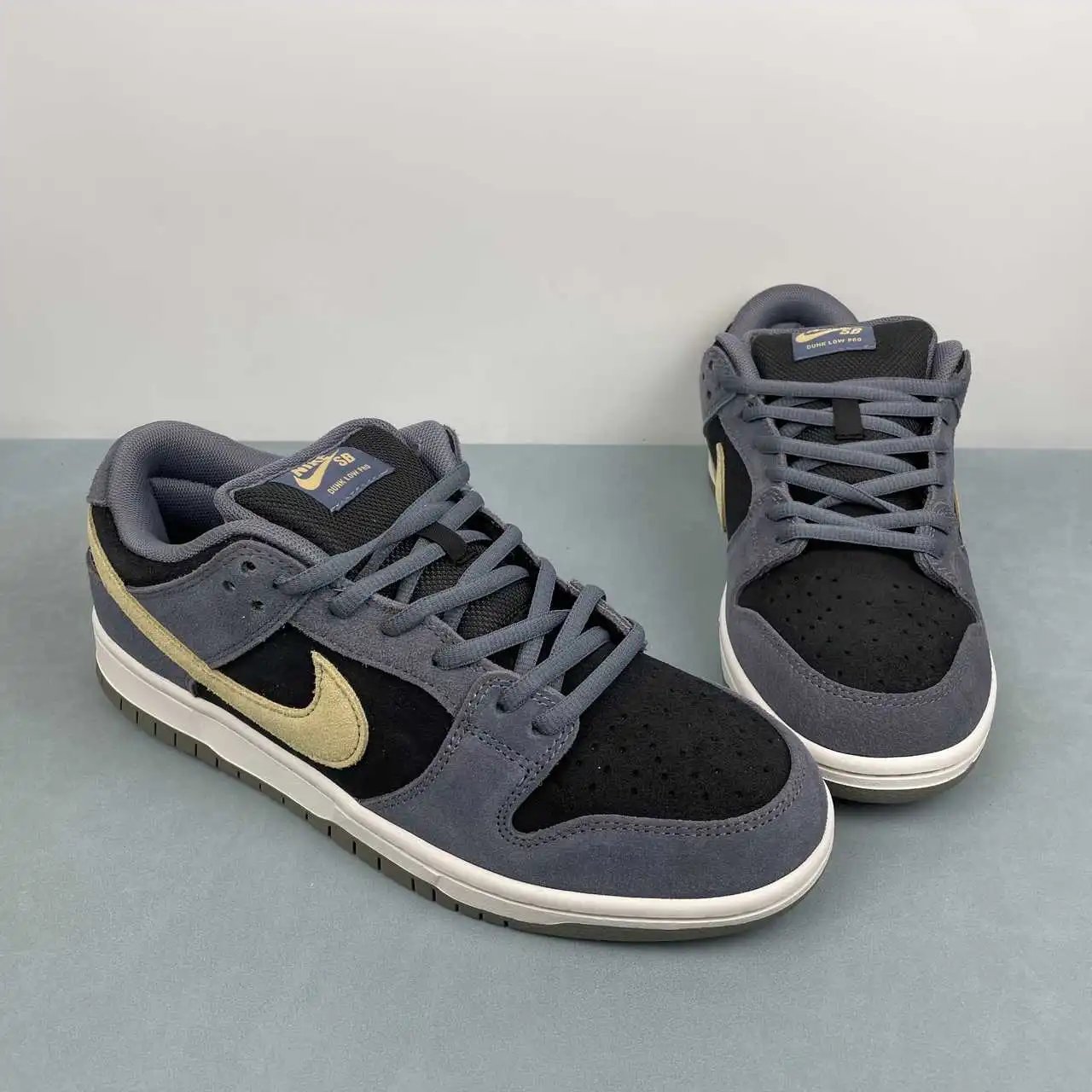 Nike Dunk Low Grey Black Yellow – HF3063-002 thumbnail 2