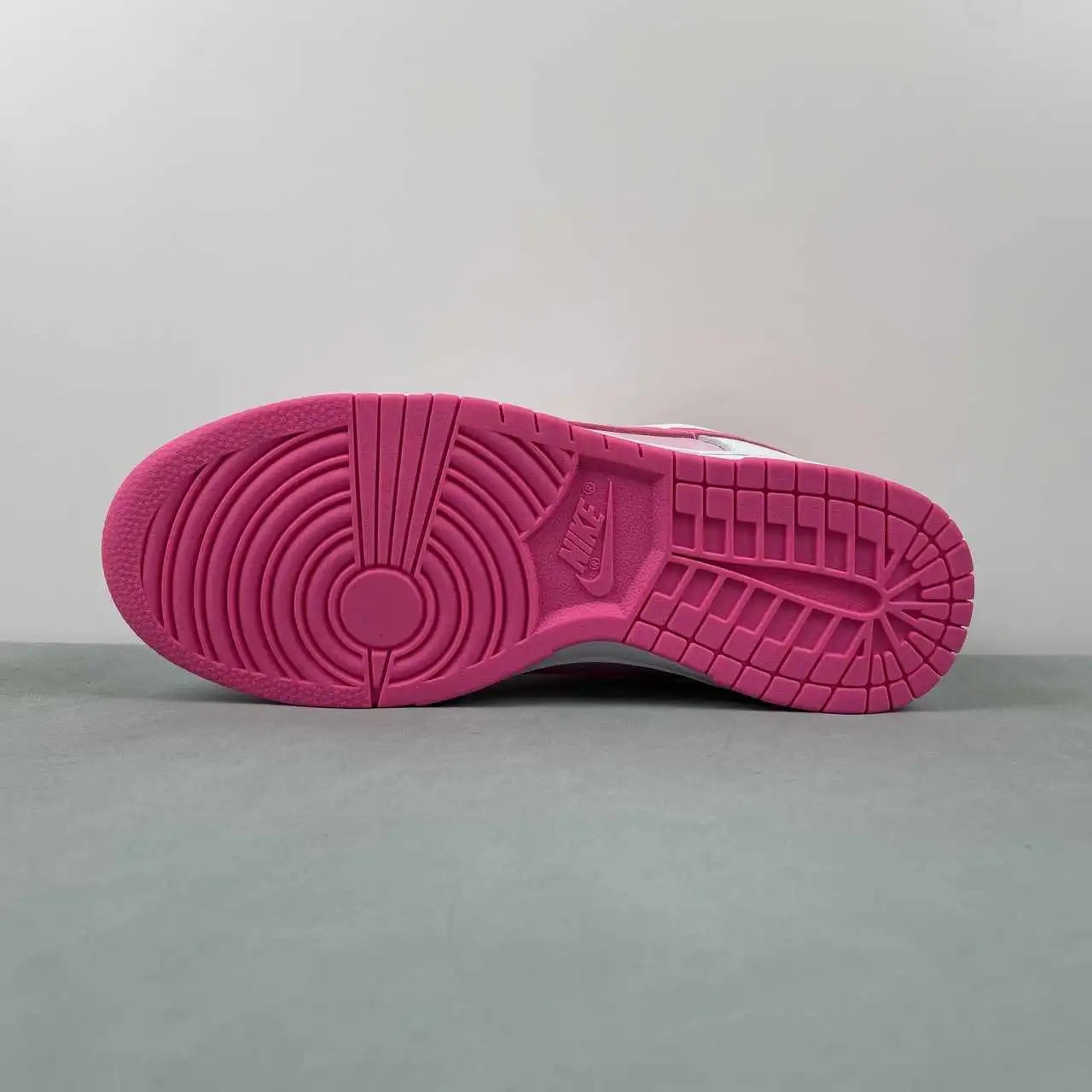 Nike Dunk Low HQ1181-661 12