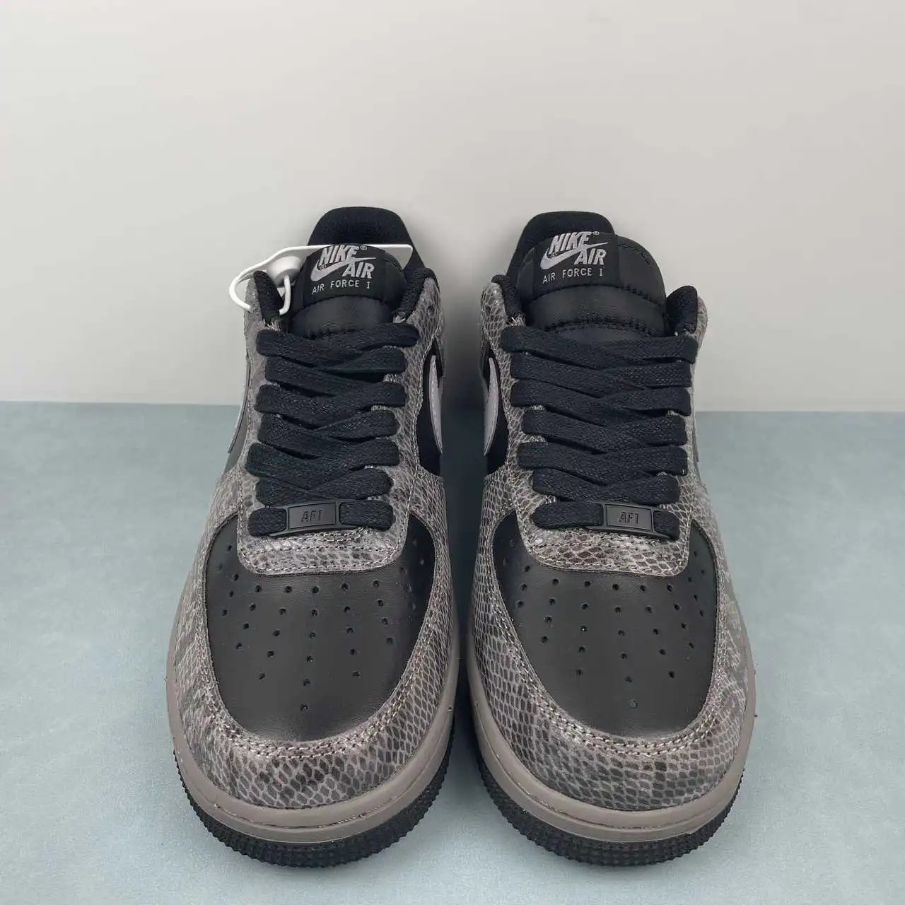 Nike Air Force 1 HF2898-001 thumbnail 3