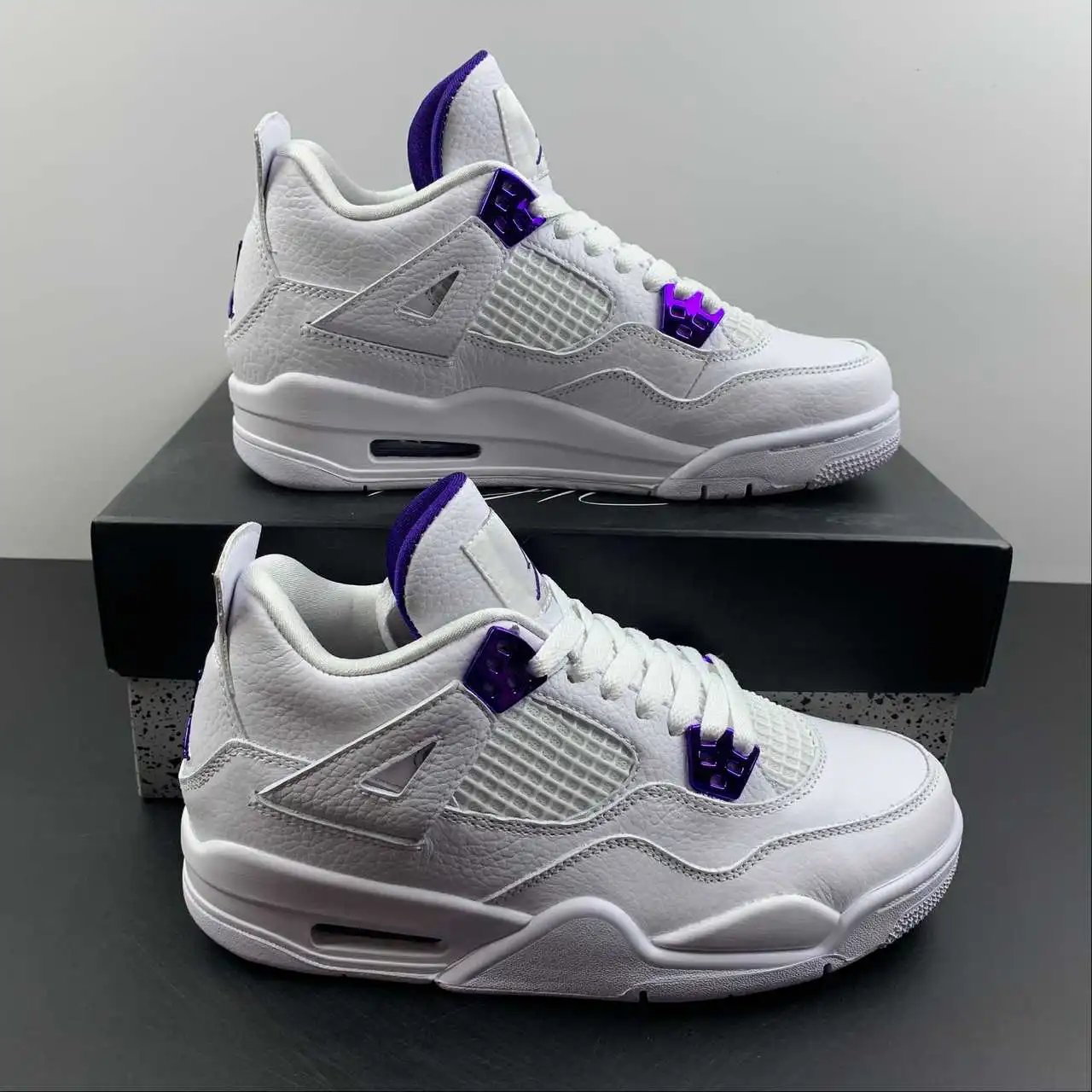 Air Jordan 4 408452-115