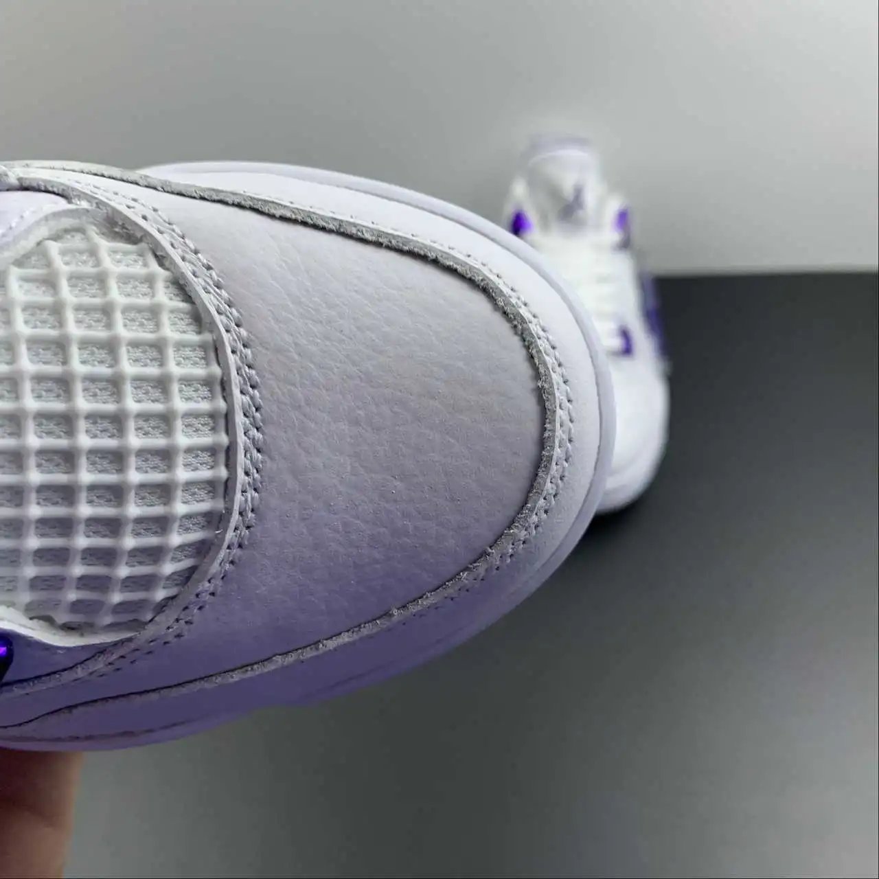 Air Jordan 4 408452-115 8