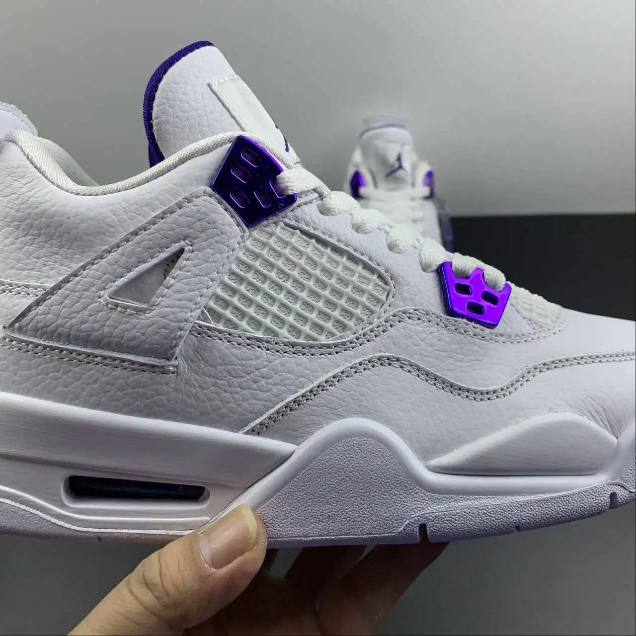 Air Jordan 4 408452-115 9