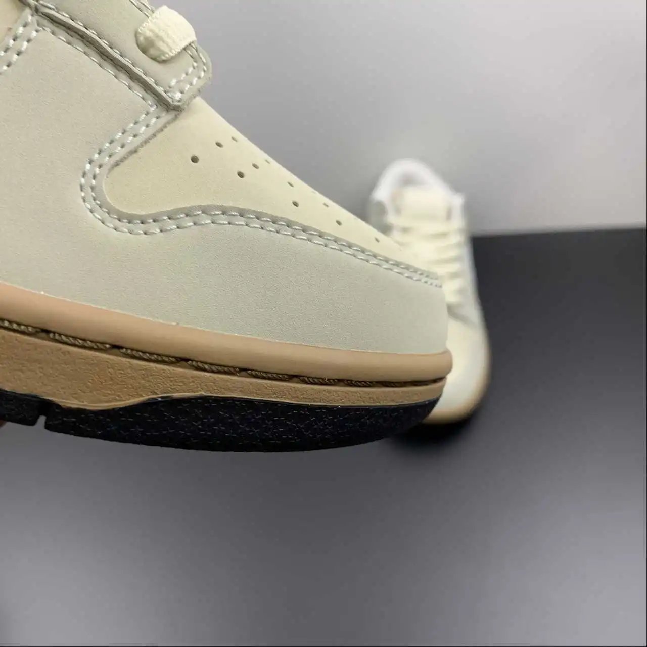 Nike Dunk Low DD5896-020 7