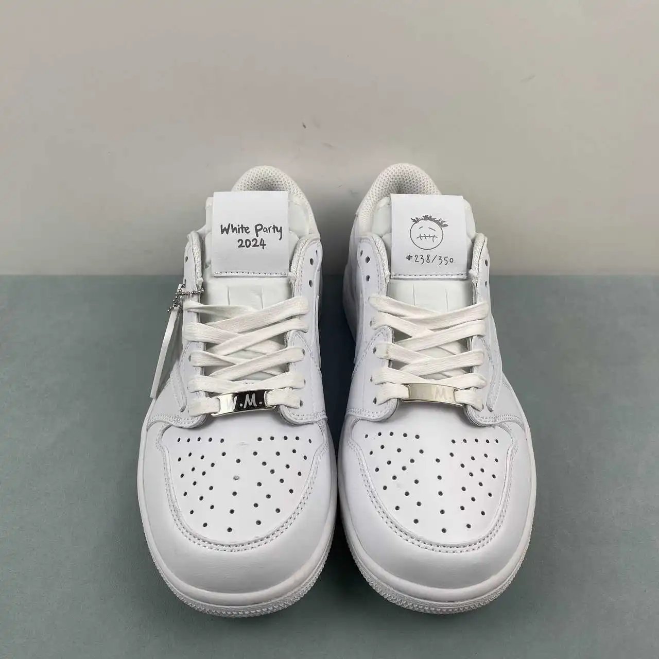 Trav#s Scot# × Air Jordan 1 Low DM7866-292 thumbnail 3