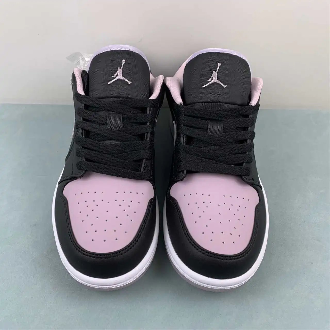 Air Jordan 1 Low DV1309-051 thumbnail 3