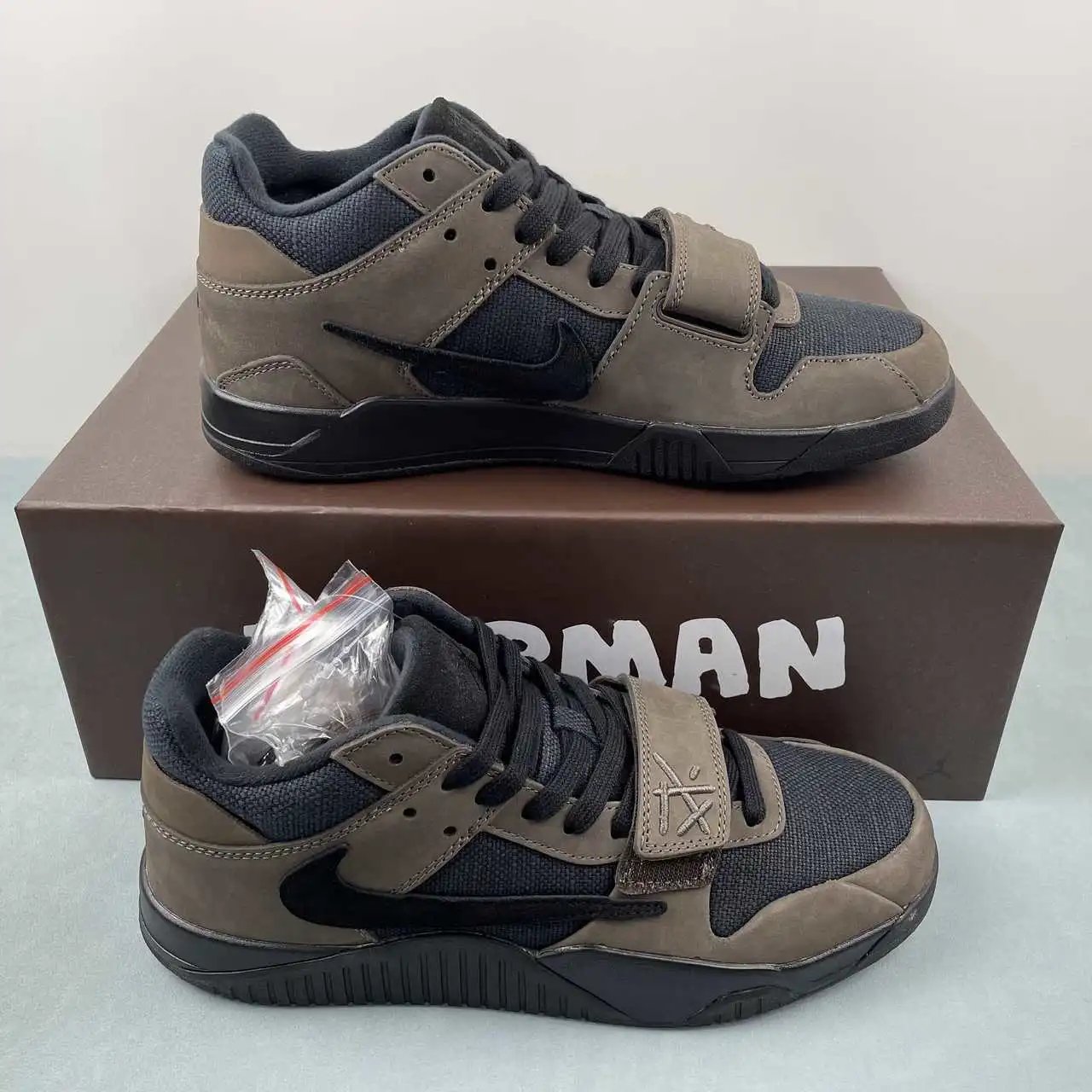 Trav#s Scot# × Jordan Jumpman Jack TR FZ8117-204