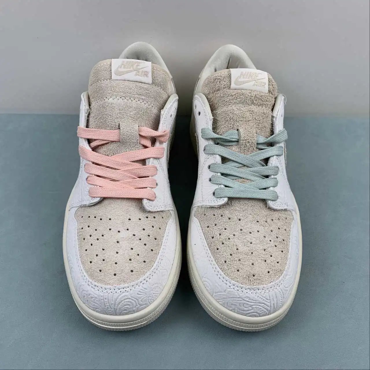 Air Jordan 1 Low FZ0455-200 thumbnail 3
