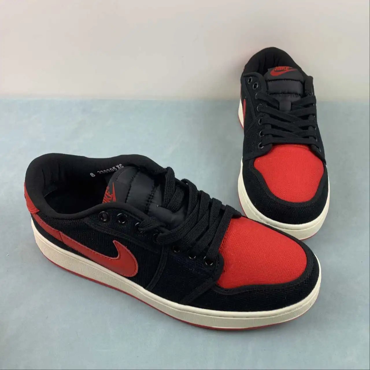 Air Jordan 1 Low DX4981-006 thumbnail 2