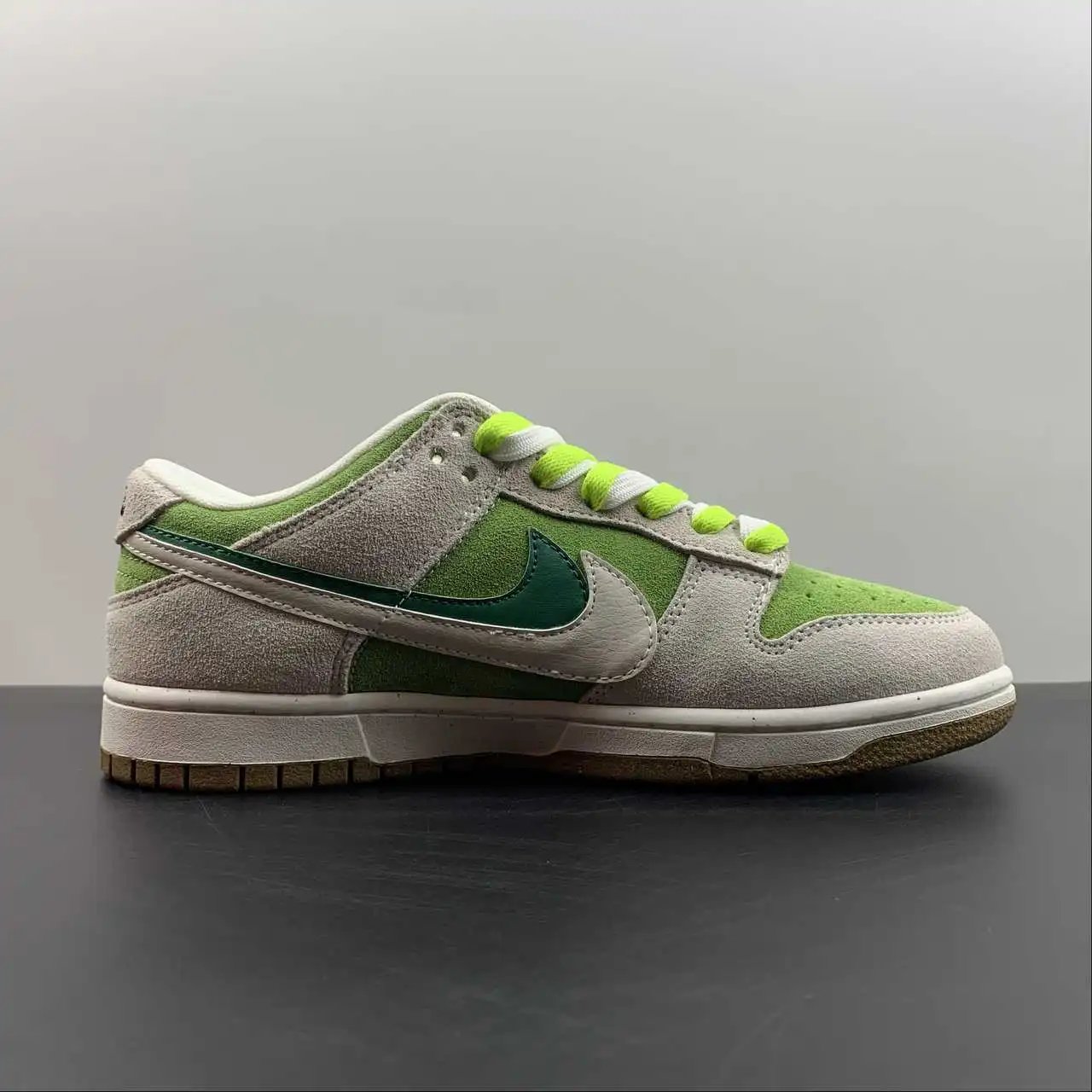 Nike Dunk Low DO9457-108 5