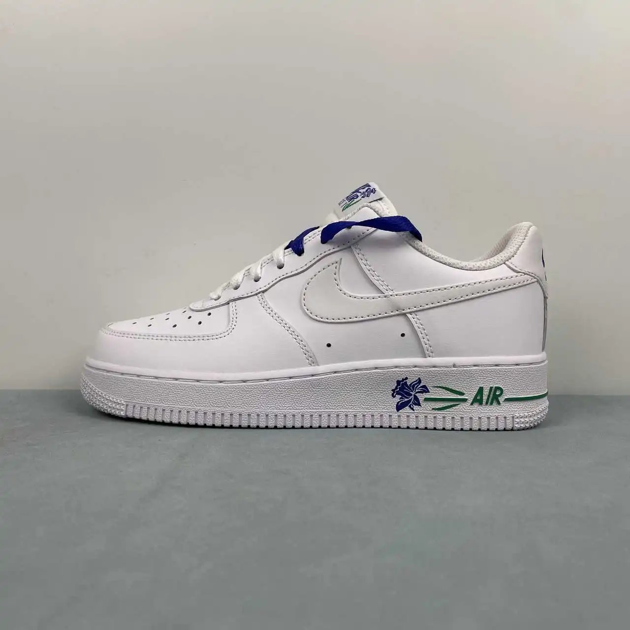 Nike Air Force 1 IF0498-101 thumbnail 4