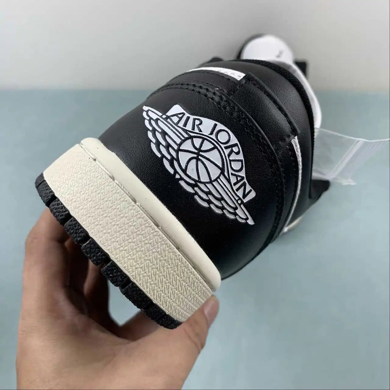 Air Jordan 1 Low FB9893-101 10